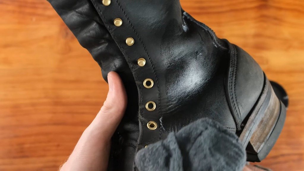 how to condition leather motorcycle boots